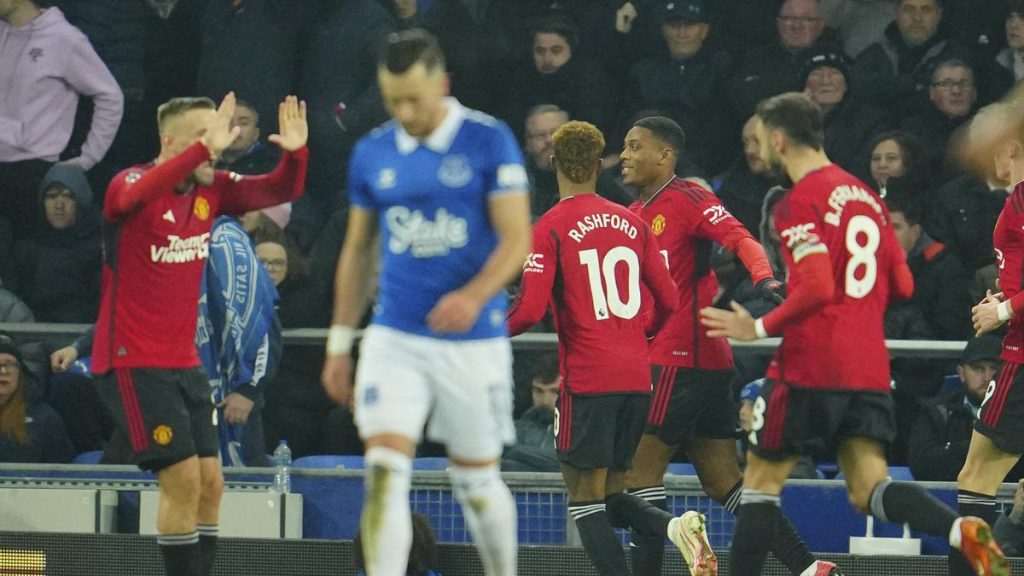 Saksikan Live Streaming Liga Inggris Manchester United vs Everton di Vidio 9 Maret 2024, Baru Dimulai