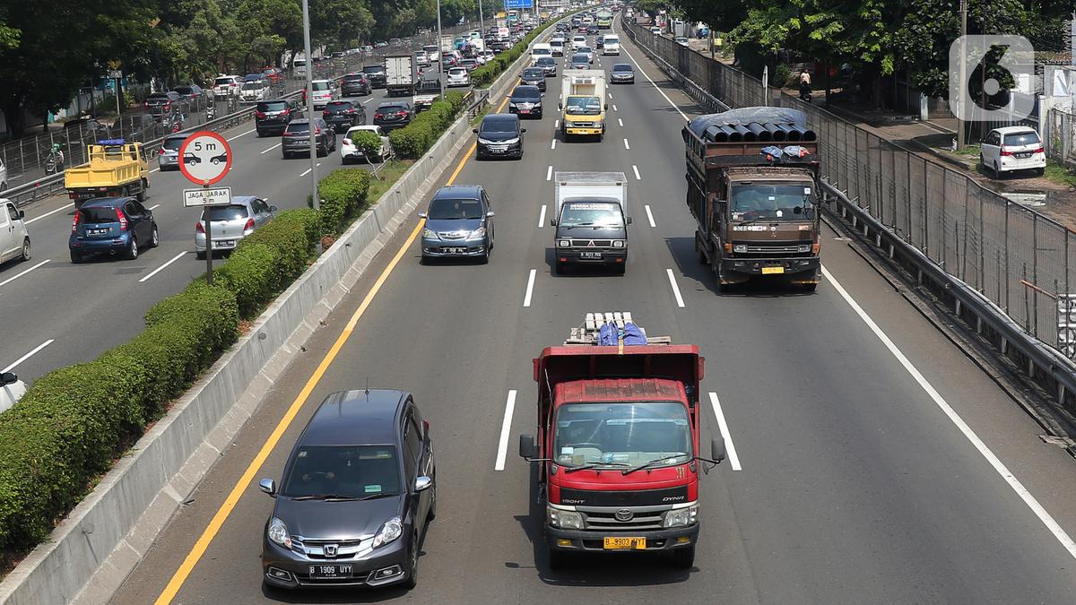 Operasional Angkutan Barang Bakal Dibatasi Saat Arus Mudik, Simak Detailnya