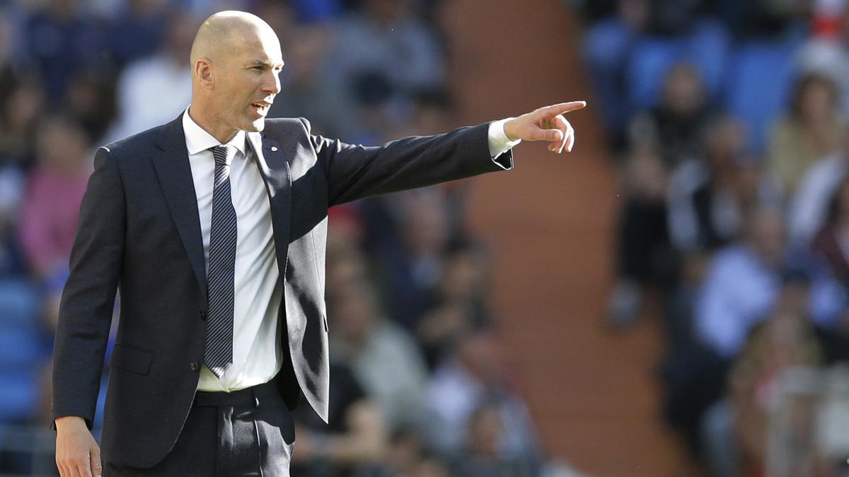 Zinedine Zidane Diklaim Bakal Latih Manchester United, Gantikan Ten Hag?