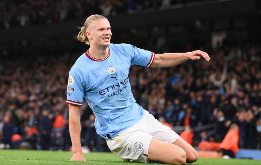 Erling Haaland Disebut Striker Kelas 2 Liga Inggris, Pep Guardiola Pasang Badan