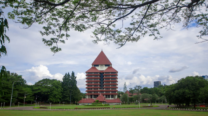 Peringkat UI Terbaik di Indonesia Berdasarkan Pemeringkatan Scimago