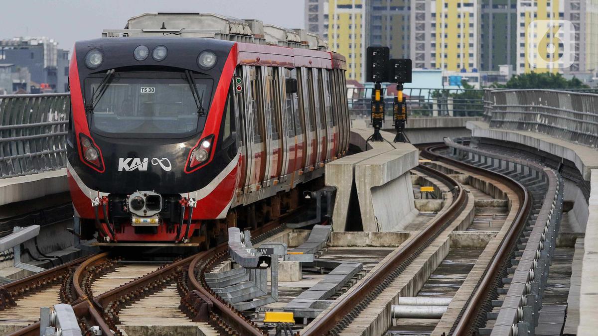 Pertama Kali Beroperasi saat Lebaran, LRT Jabodebek Layani 255.428 Pengguna