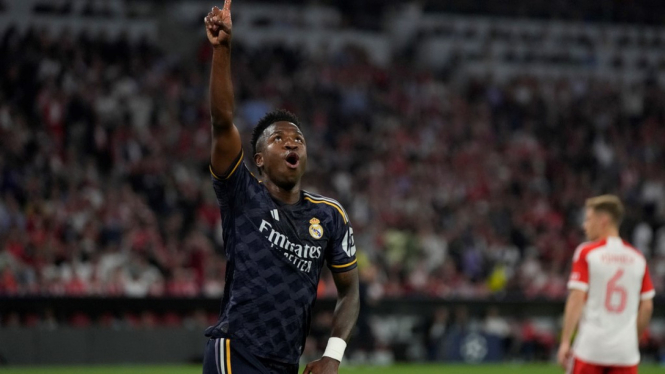 Vinicius Junior Bikin Brace, Real Madrid Curi Poin di Markas Bayern Munich