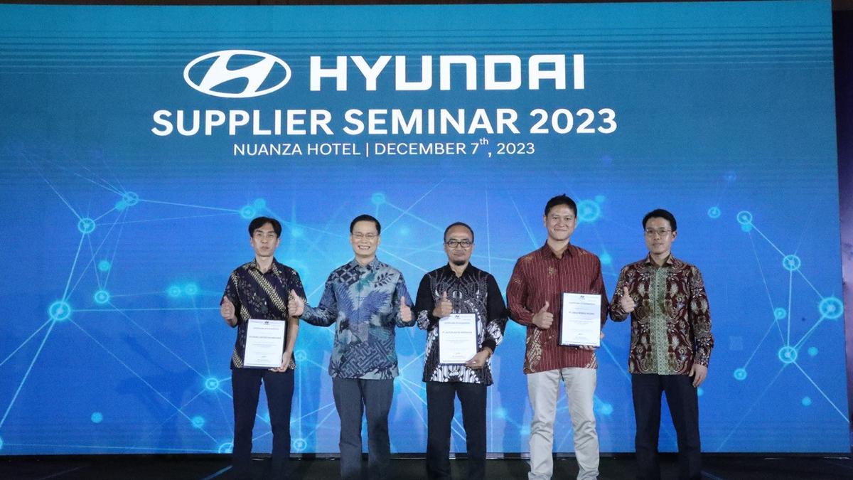 Cetak Prestasi R&D, Hyundai Berikan Sertifikat untuk 3 Pemasok Lokal Indonesia