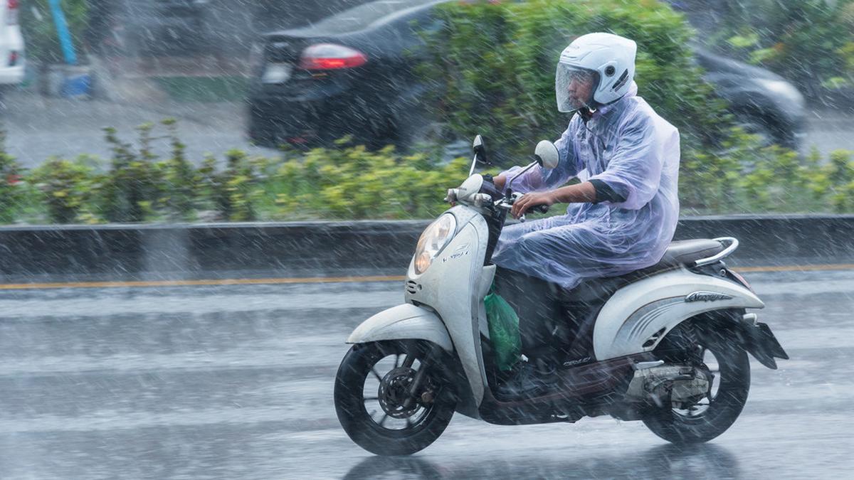 Musim Hujan Jadi Ancaman Daya Tahan Tubuh, Antisipasi dengan 5 Cara Ini Bro & Sis