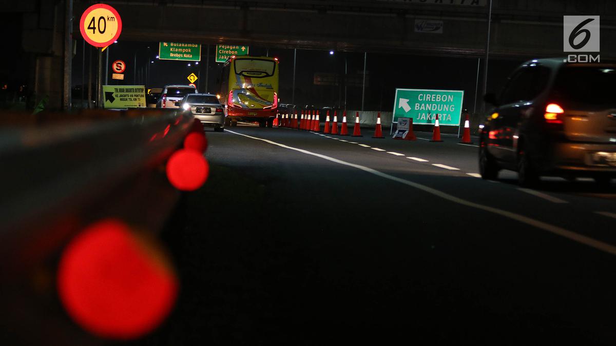 Pemudik Perlu Waspada, Tol Trans Jawa Ruas Brebes-Semarang Gelap Saat Malam