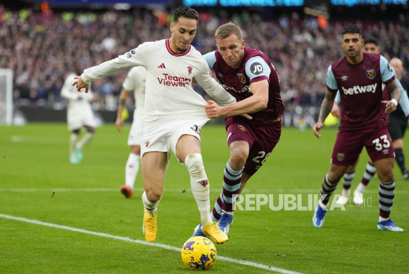 Ten Hag Berharap Performa Apik Antony Berlanjut Lawan Liverpool