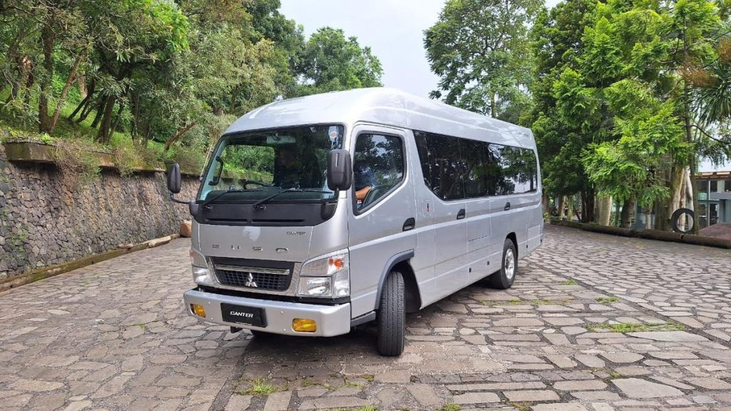 Fuso Canter Bus Dibanderol Rp 500 Jutaan, Ini target Jualannya