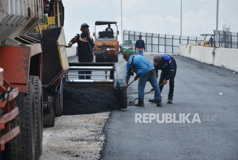 Waskita Selesaikan Proyek Jalan di Papua Tengah Lebih Cepat