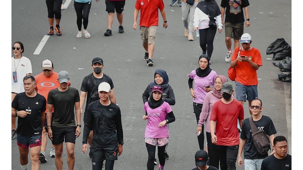 Ganjar Pilih Lari Pagi di CFD Sebelum Debat Capres Terakhir: Biar Sehat