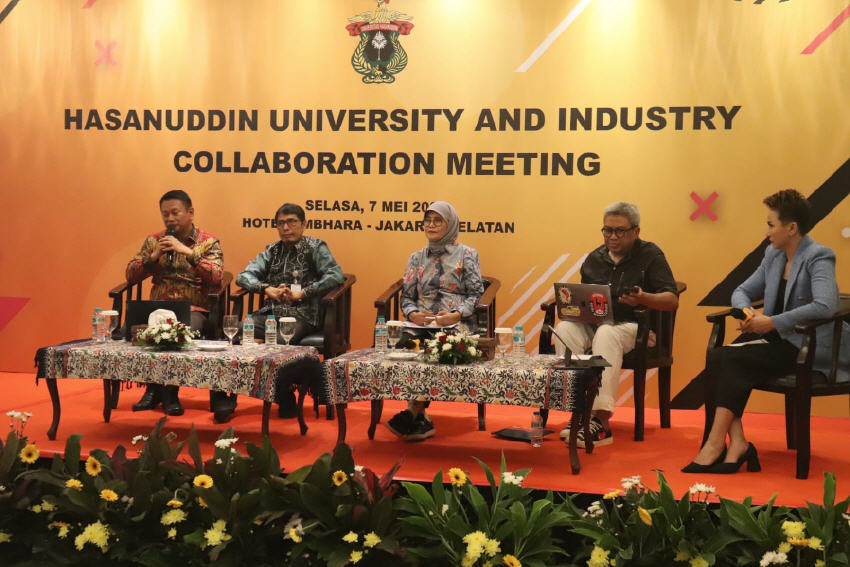 Menuju WCU, Unhas Dorong Kolaborasi dengan Industri Nasional dan Global