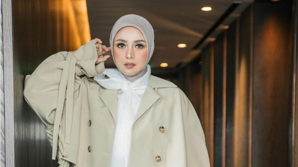 Selebgram Sarah Sofyan dan Ivonne Magdalena Warnai Dunia Mode dengan Signature Bag, Sorot 5 Aspek Ini