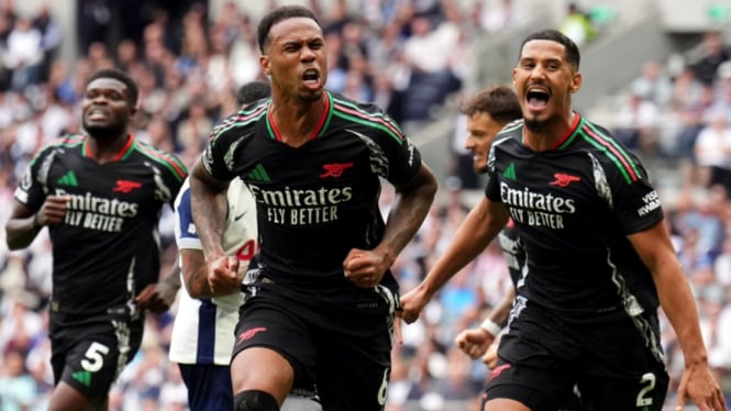 Arsenal Berpesta di Markas Tottenham Hotspur