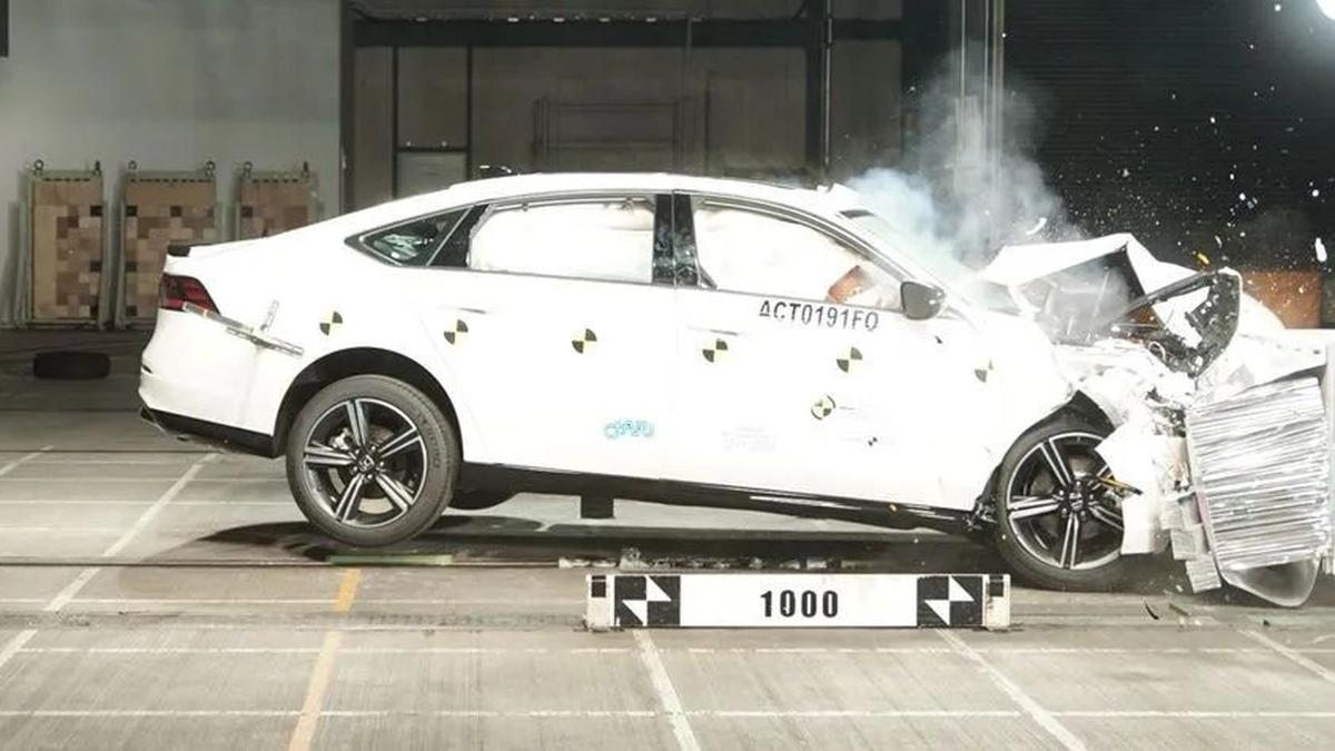 ASEAN NCAP Ganjar Honda Accord RS e:HEV dengan Rating 5 Bintang