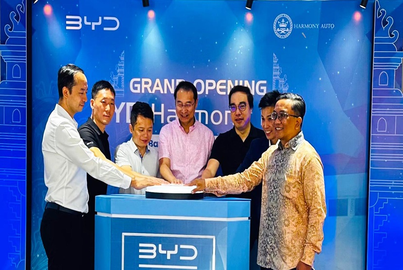 Dealer BYD Harmony Pertama di Bali Diresmikan, Tawarkan Mobil Ramah Lingkungan