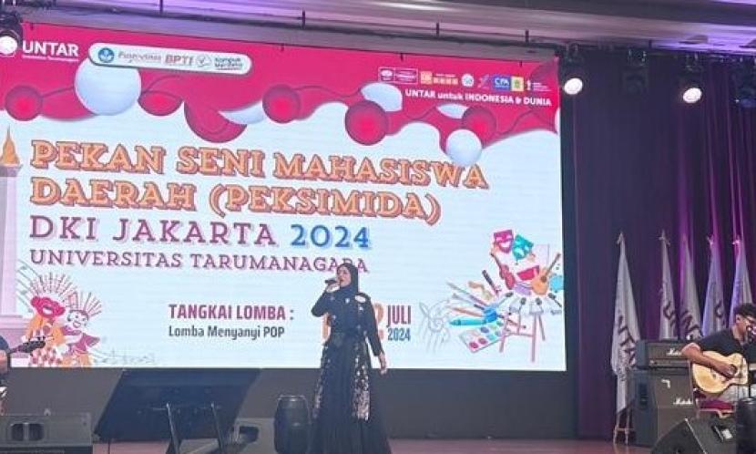 Mahasiswa UNM yang Tergabung Dalam Nusa Mandiri Youth Choir Ikut PEKSIMIDA 2024