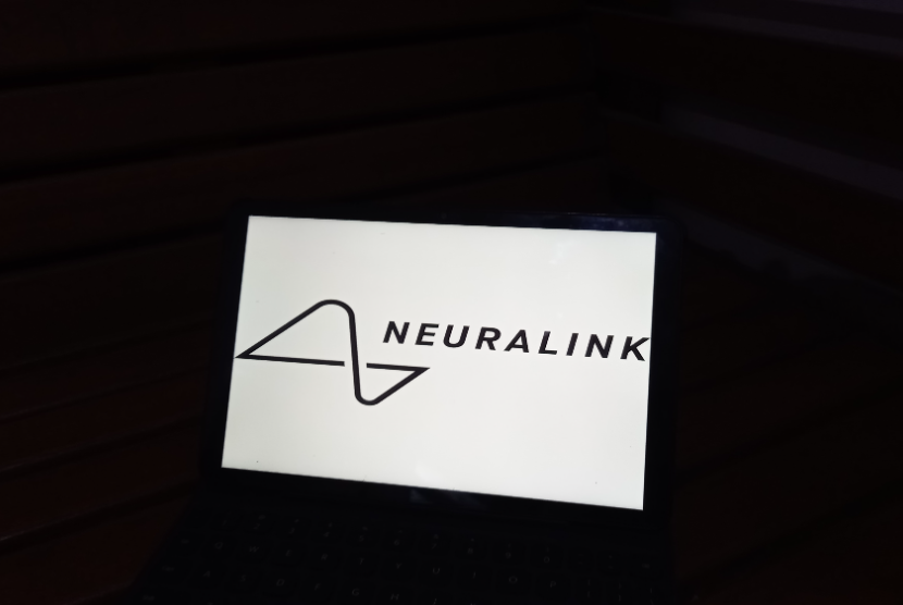 Neuralink Elon Musk Berupaya Daftarkan Tiga Pasien dalam Studi Implan Otak 