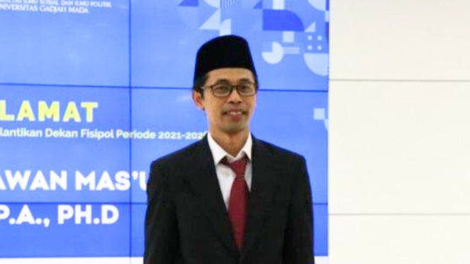 Profil Wawan Masud, Dekan Fisip UGM yang Jadi Panelis Debat Perdana Capres-Cawapres