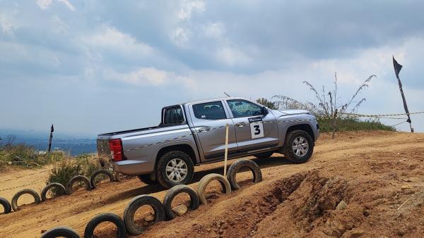 Rasakan Tenaga dan Bantingan Mitsubishi All-New Triton di Medan Ekstrem