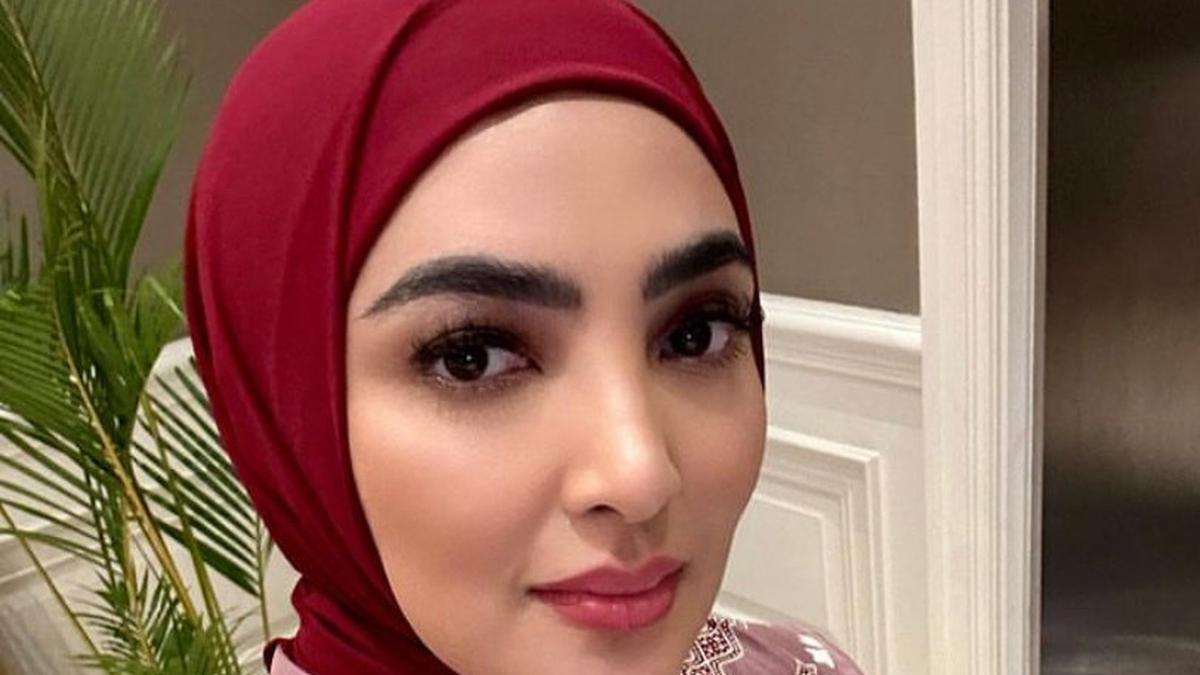 Ashanty Ditolong Seorang Wanita Uzur di Depan Ka’bah saat Umrah, Sosoknya Disebut Mirip Mendiang Ibundanya