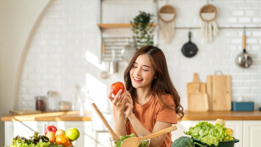 Pola Makan yang Seimbang untuk Kesehatan Rambut