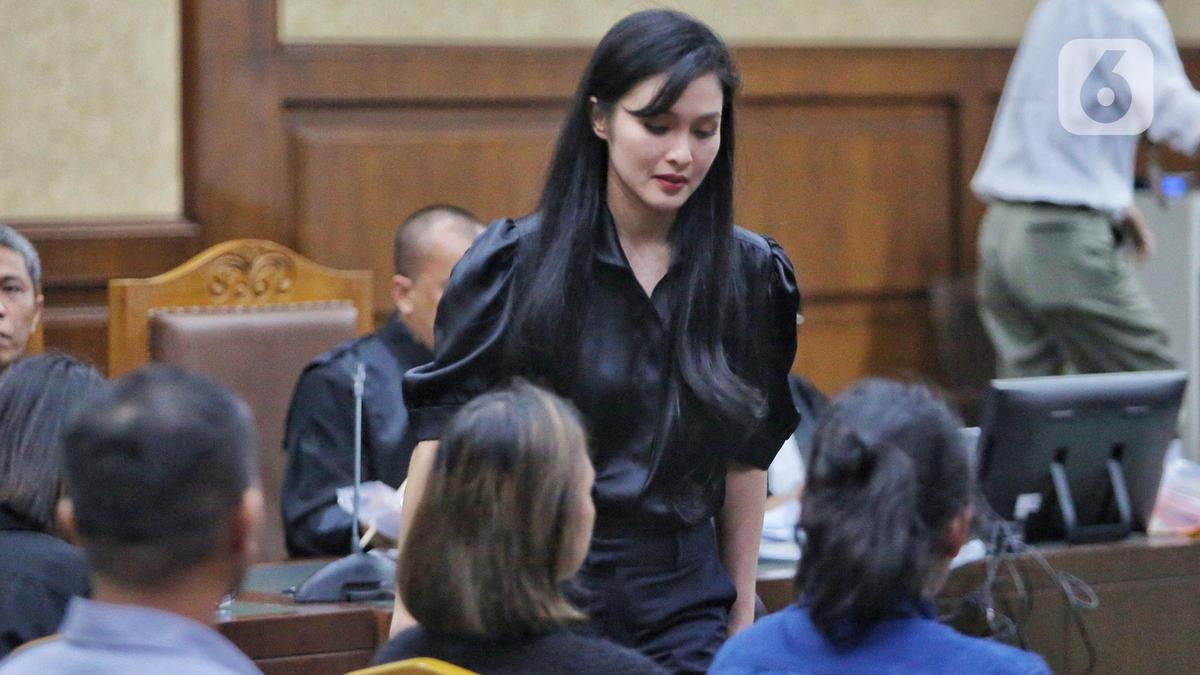 Sandra Dewi dalam Sidang Kasus Harvey Moeis Ngaku Pernah Pinjamkan Rp10 Miliar, untuk Siapa?