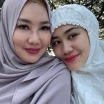 Aaliyah Massaid Pamer Foto Selfie Lebaran, Tangannya Bikin Netizen Salfok