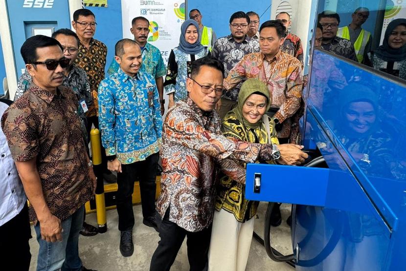 Kolaborasi Transportasi Hijau, PLN Layani 7,5 MVA untuk Charging Station Bus Listrik