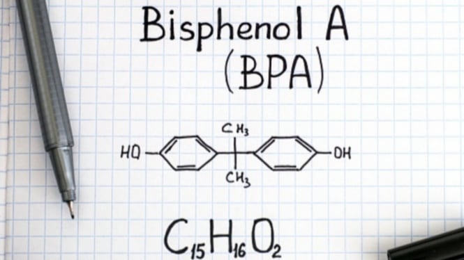Bijak Menyikapi Informasi BPA dari Medsos hingga Grup WhatsApp