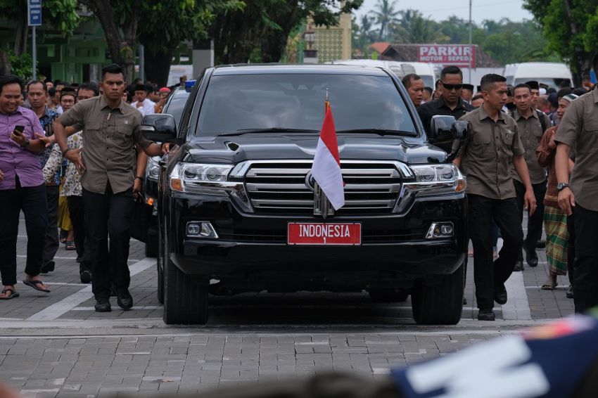 Fasilitas Mantan Presiden Ditambah: Kebijakan Tepat atau Abai pada Rakyat?